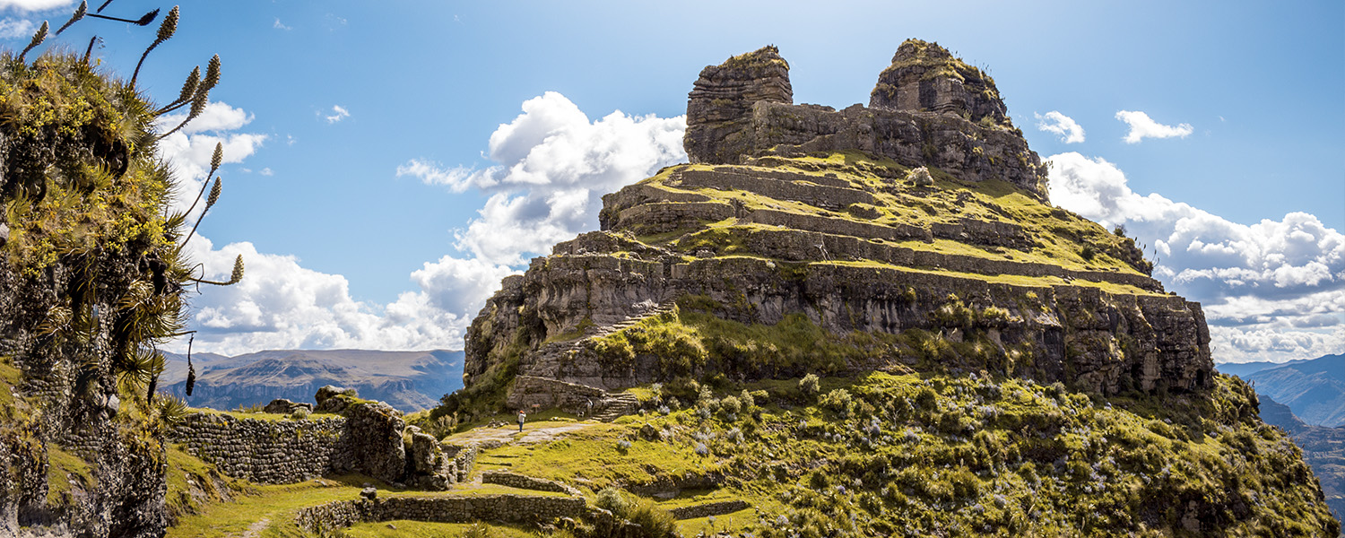 WAQRAPUCARA TREKKING